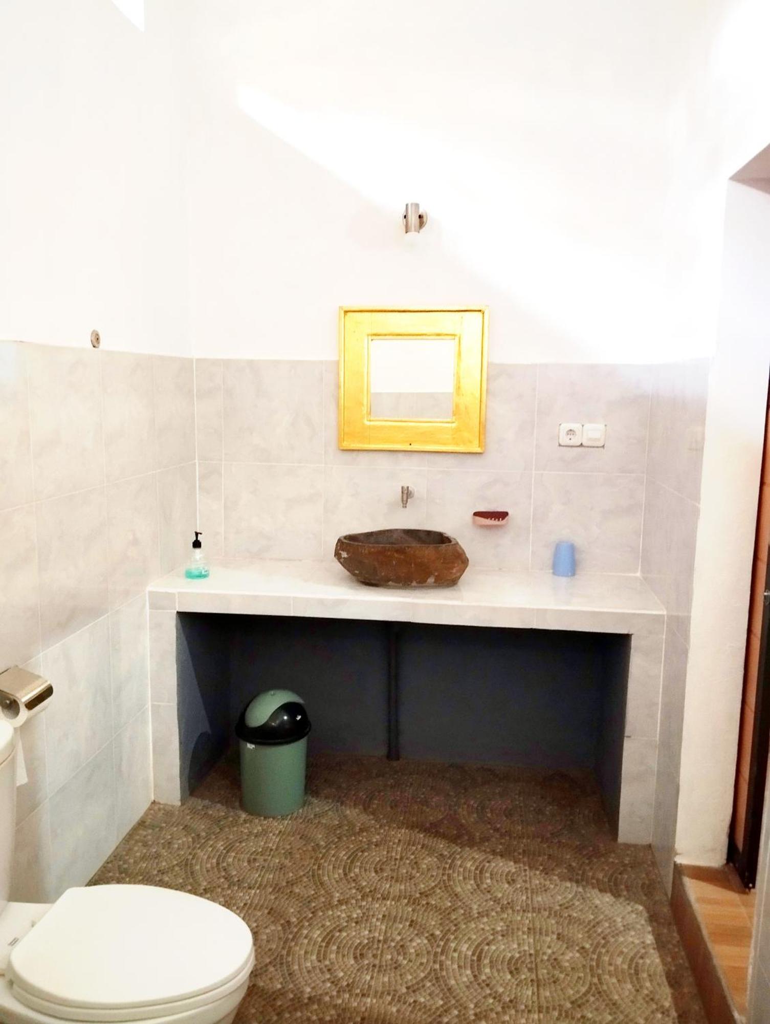 Tunjung Guest House Lovina Beach Pabean Buleleng Εξωτερικό φωτογραφία